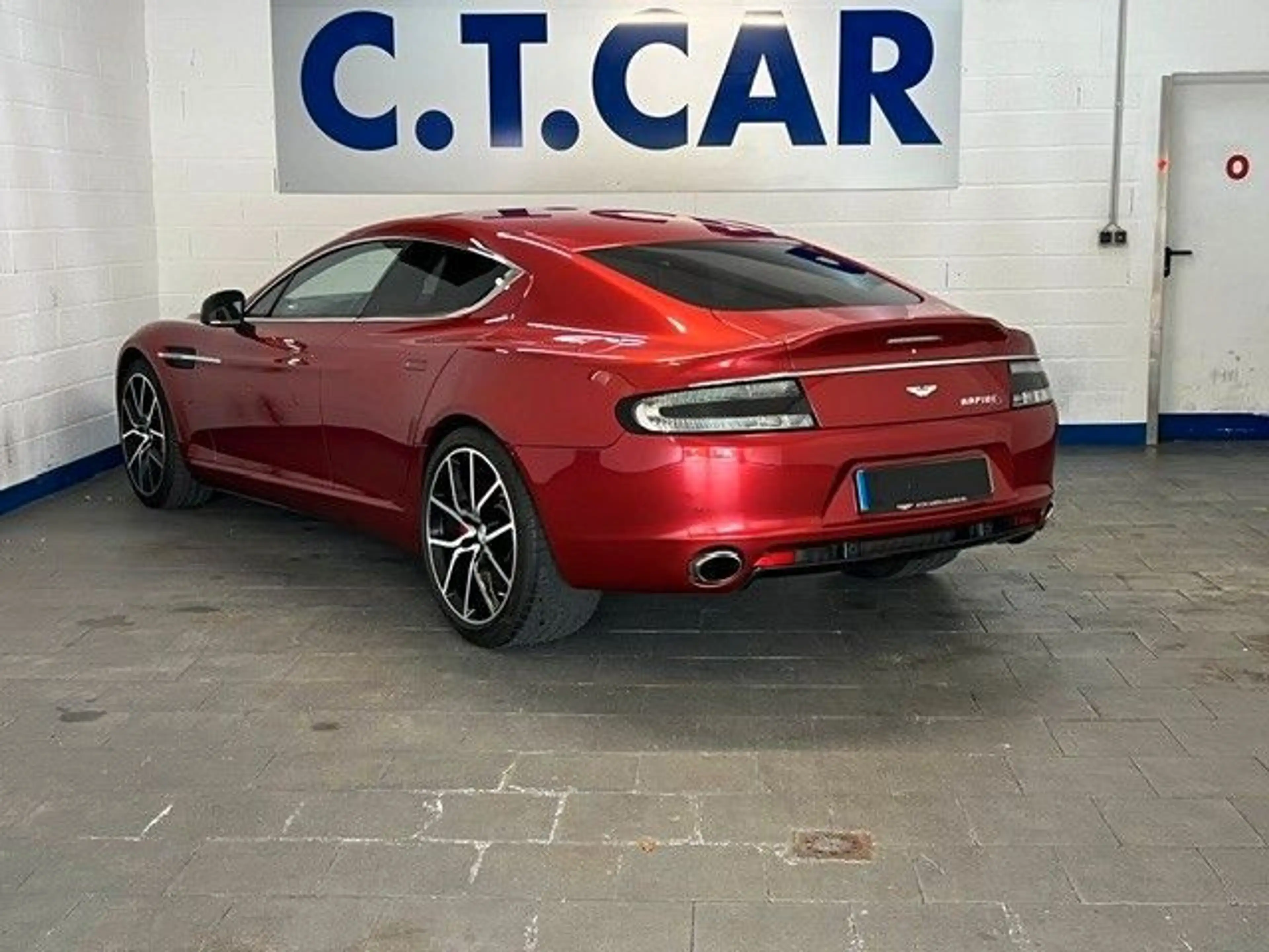 Aston Martin Rapide S 6.0 S Touchtronic Auto — photo 3