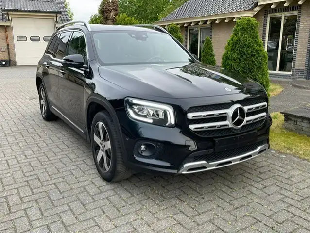 Mercedes-Benz GLB 200 d PROGRESSIVE NAVI CAMERA LED