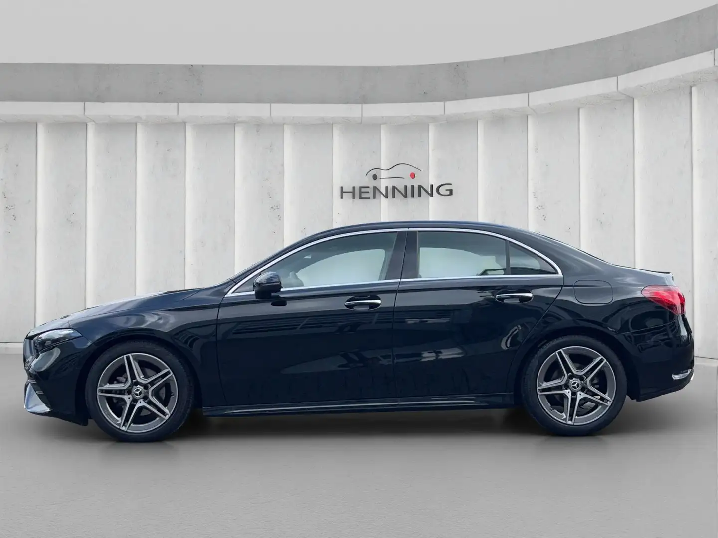 Mercedes-Benz A 180 A180 Lim. AMG Advanced+ Kamera LED Winter-P Totw Schwarz - 2