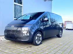 Hyundai STARIA Prime 4WD Navi Leder LED 360 ACC