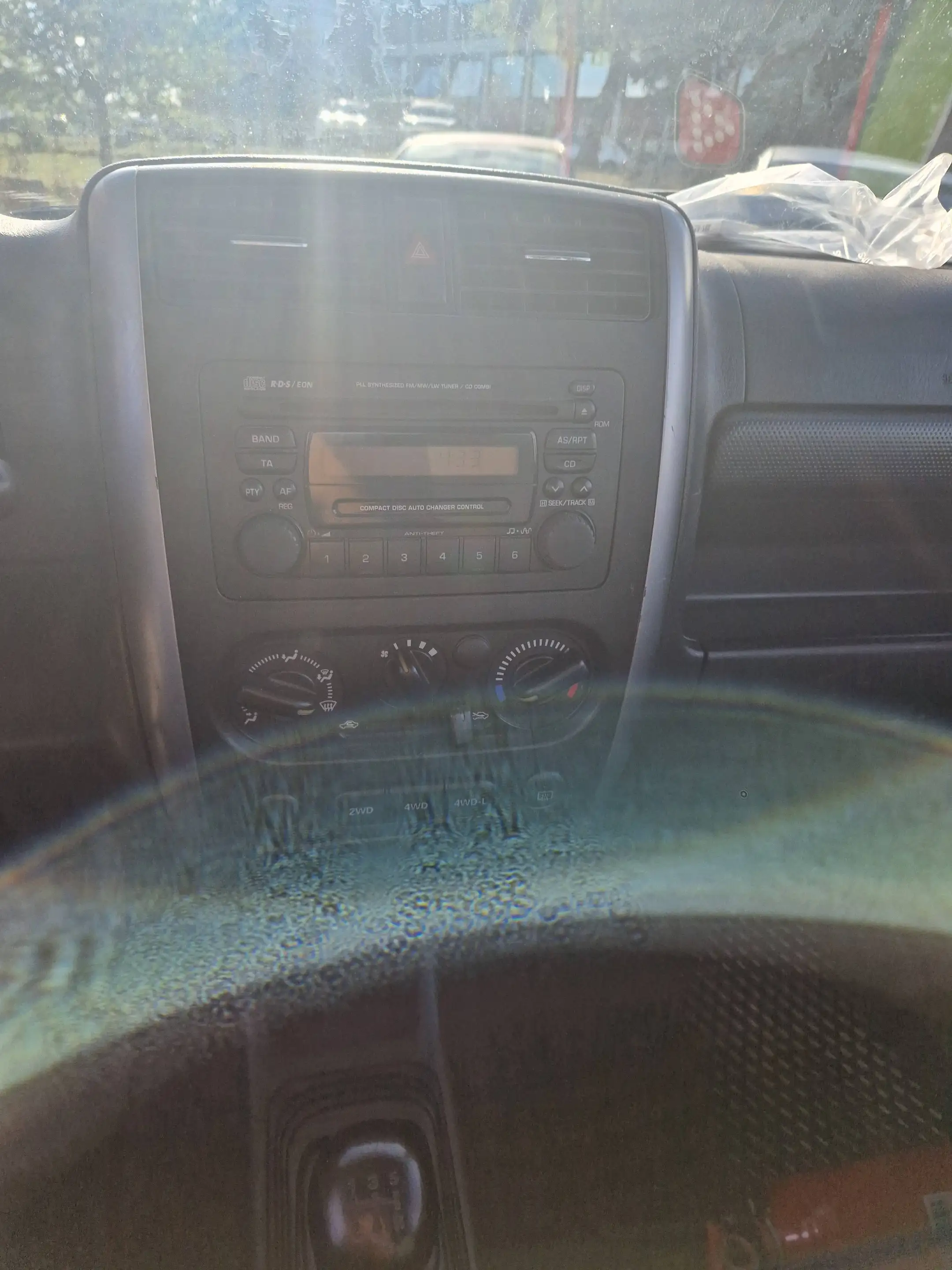 Suzuki Jimny 1.5 DDiS JLX Blue Sky — photo 13