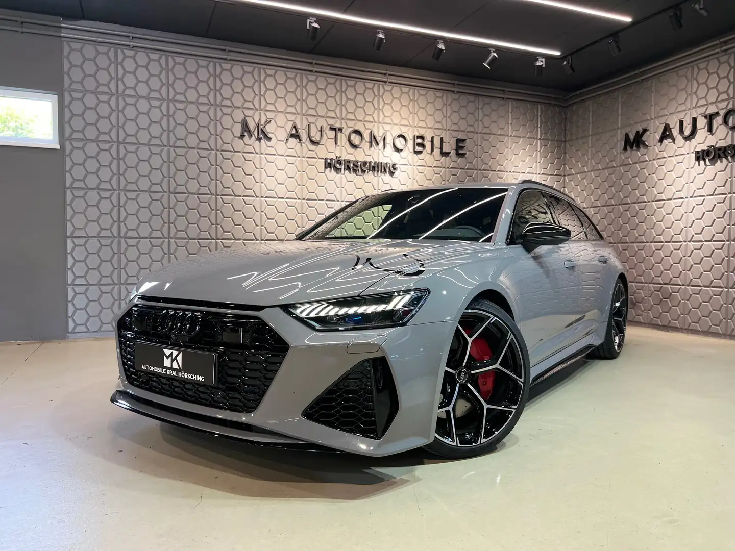 Audi RS6 4.0 TFSI quattro performance*RFK*MATRIX LED*MEMORY Grau - 2
