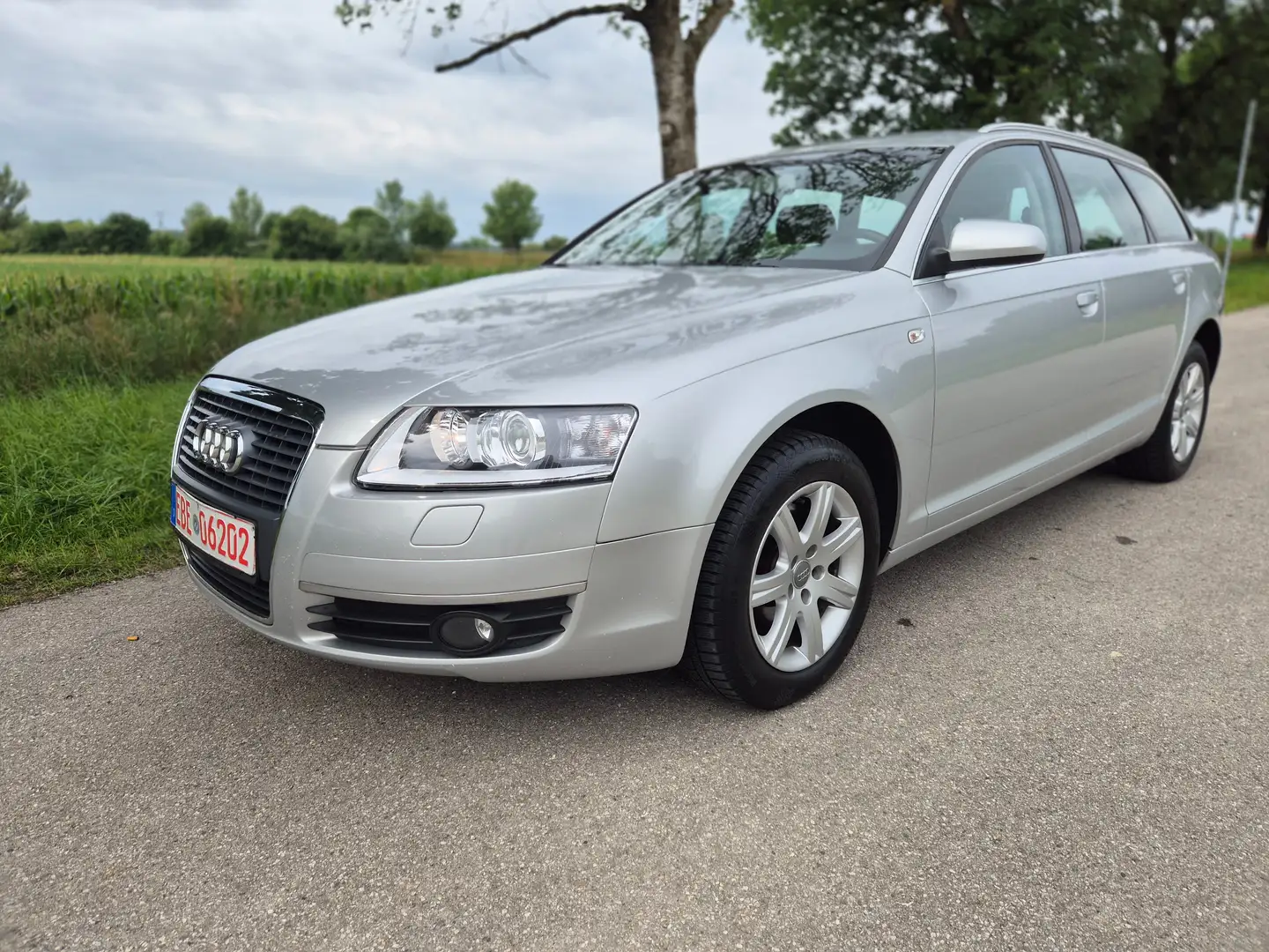 Audi A6 2.4 *Navi-BiXenon-Leder-Automatic* Argent - 1