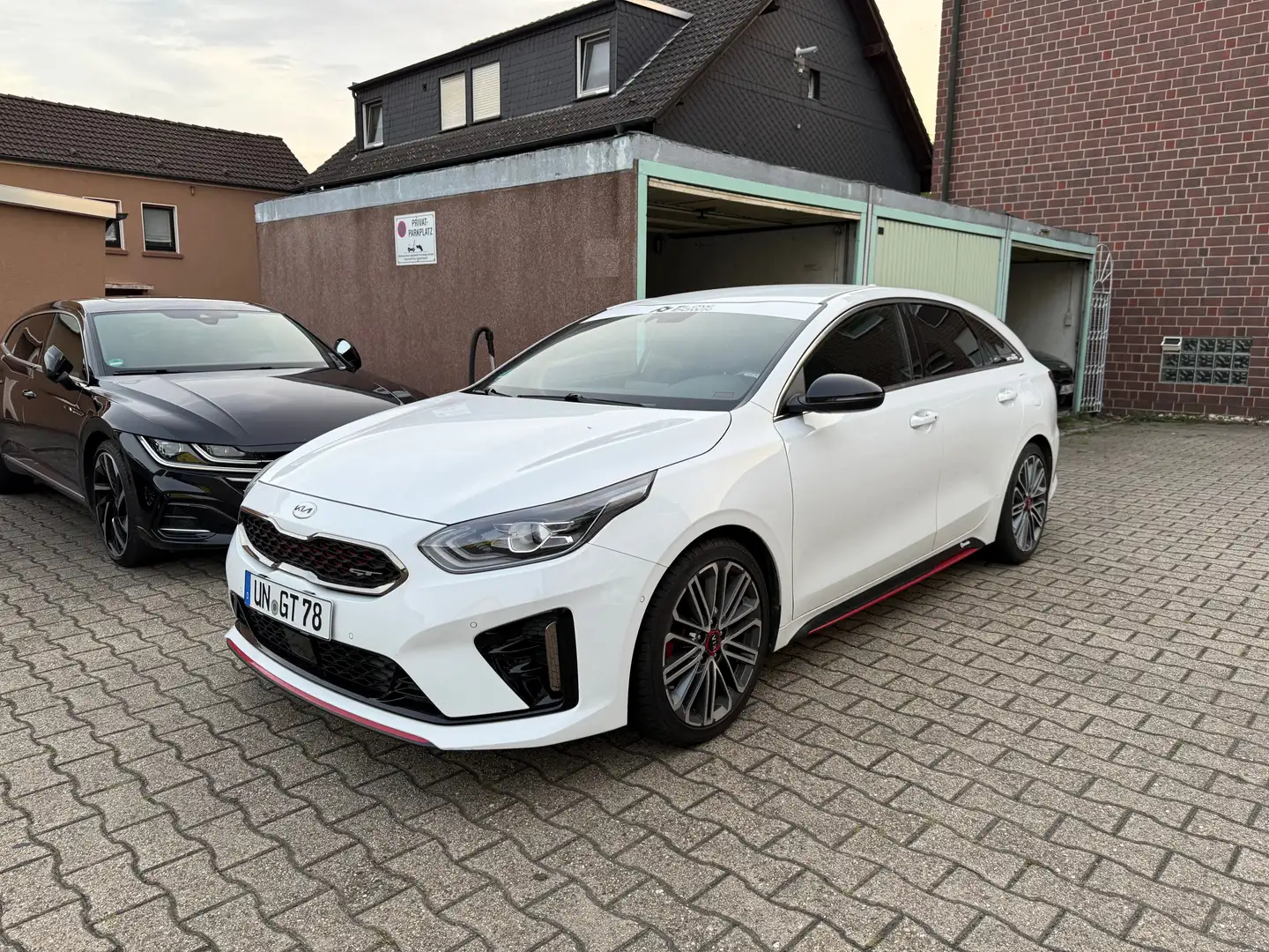 Kia ProCeed / pro_cee'd ProCeed GT 1.6 T-GDI DCT7 Weiß - 1