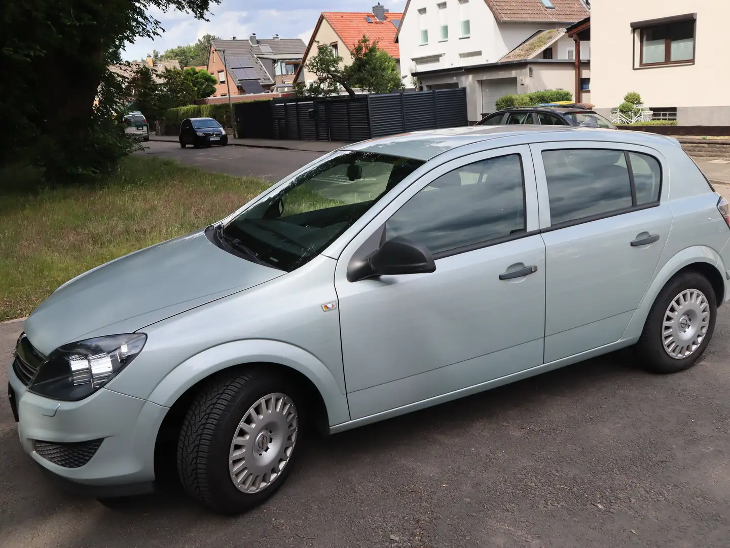 Opel Astra Astra GL Automatik zelena - 1