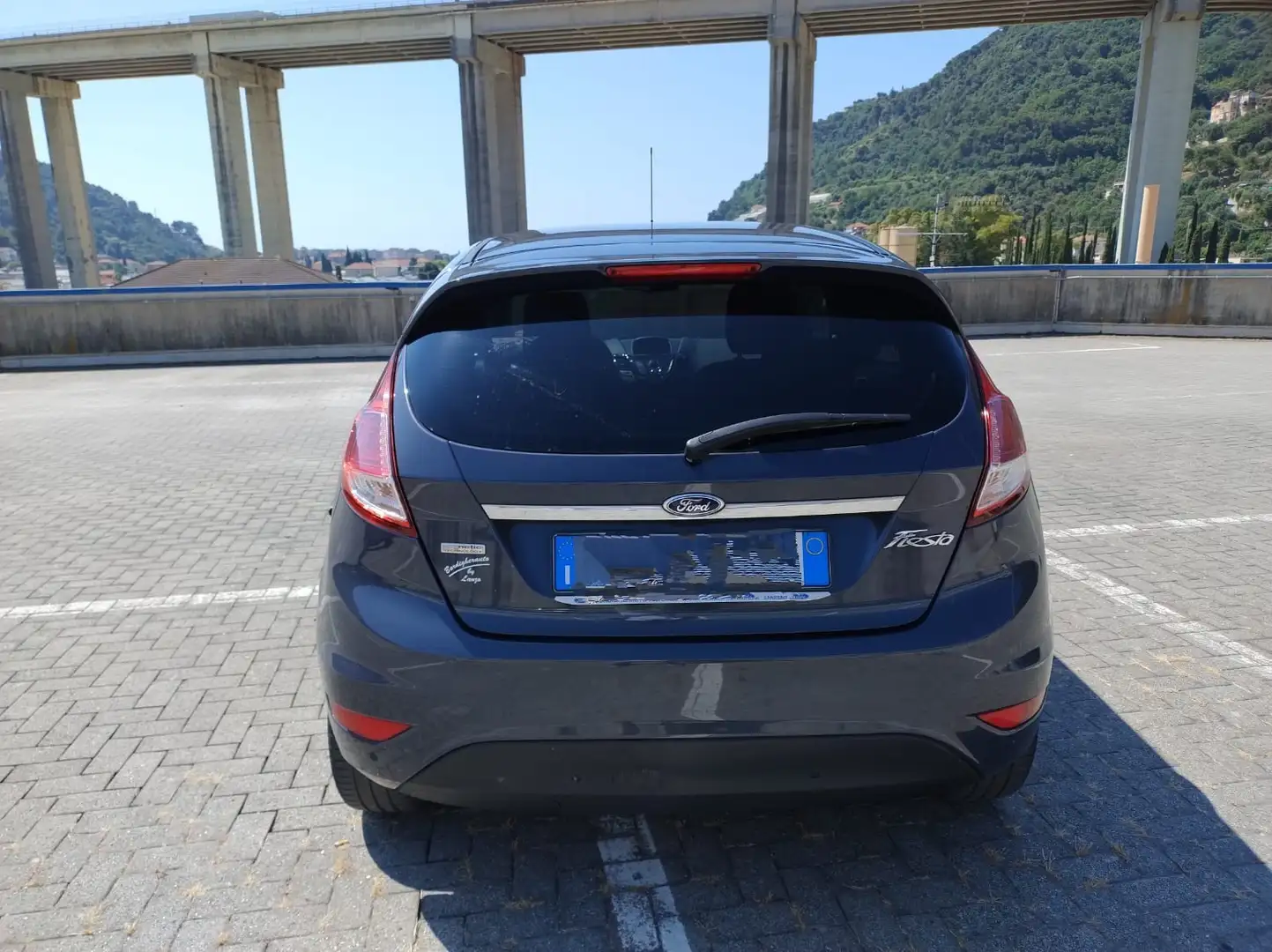 Ford Fiesta 5p 1.5 tdci Titanium 75cv - 2