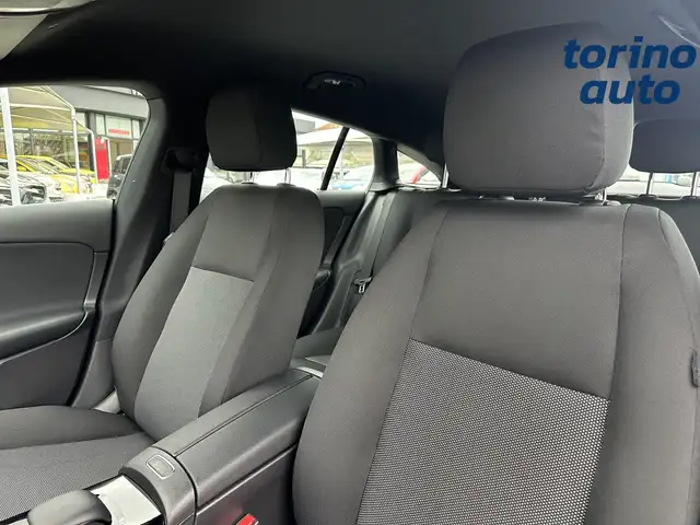 Mercedes-Benz CLA view 11