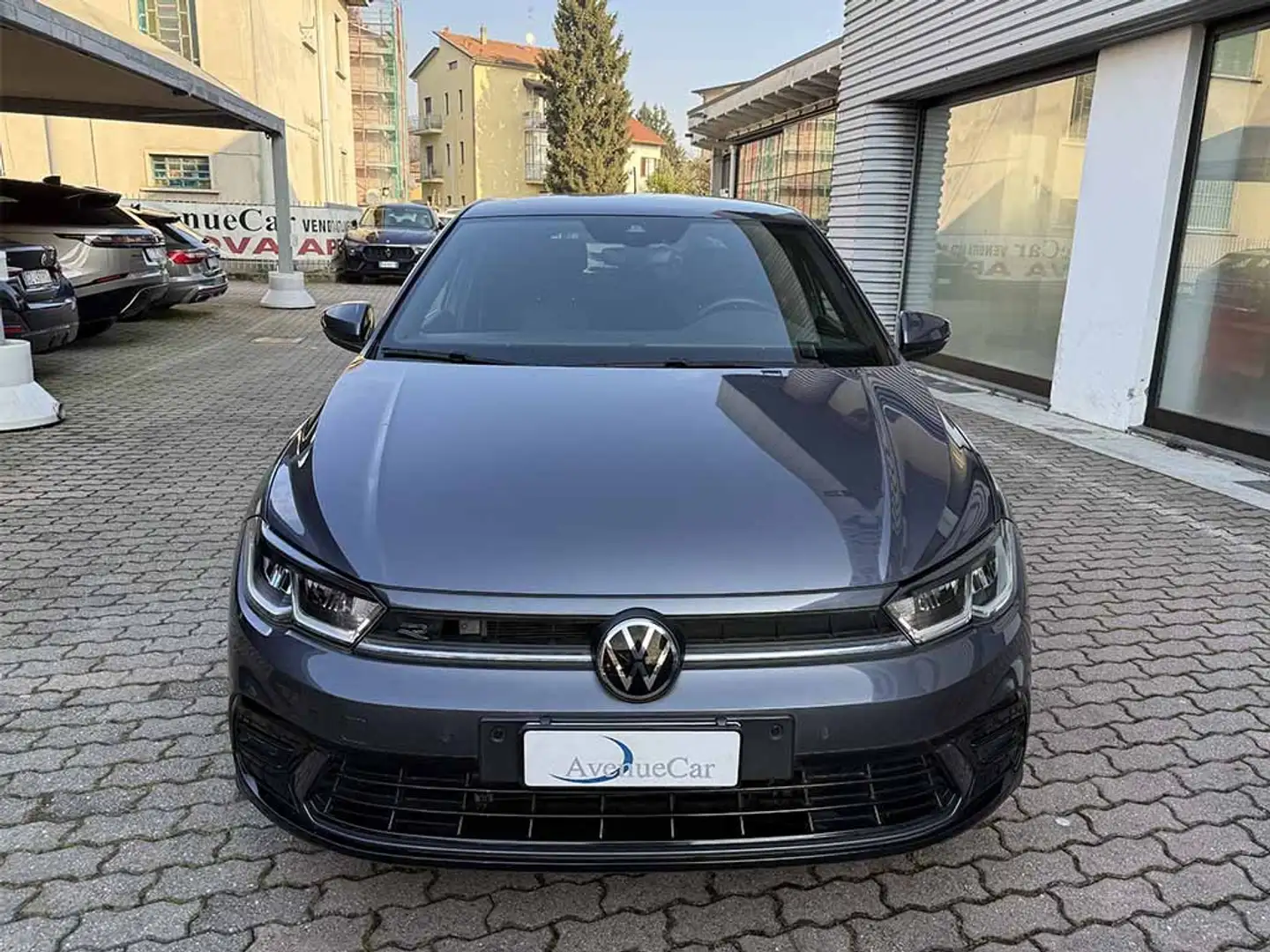 Volkswagen Polo 1.0 tsi R-Line dsg PREZZO REALE UNICO PROPRIETARIO Grigio - 2