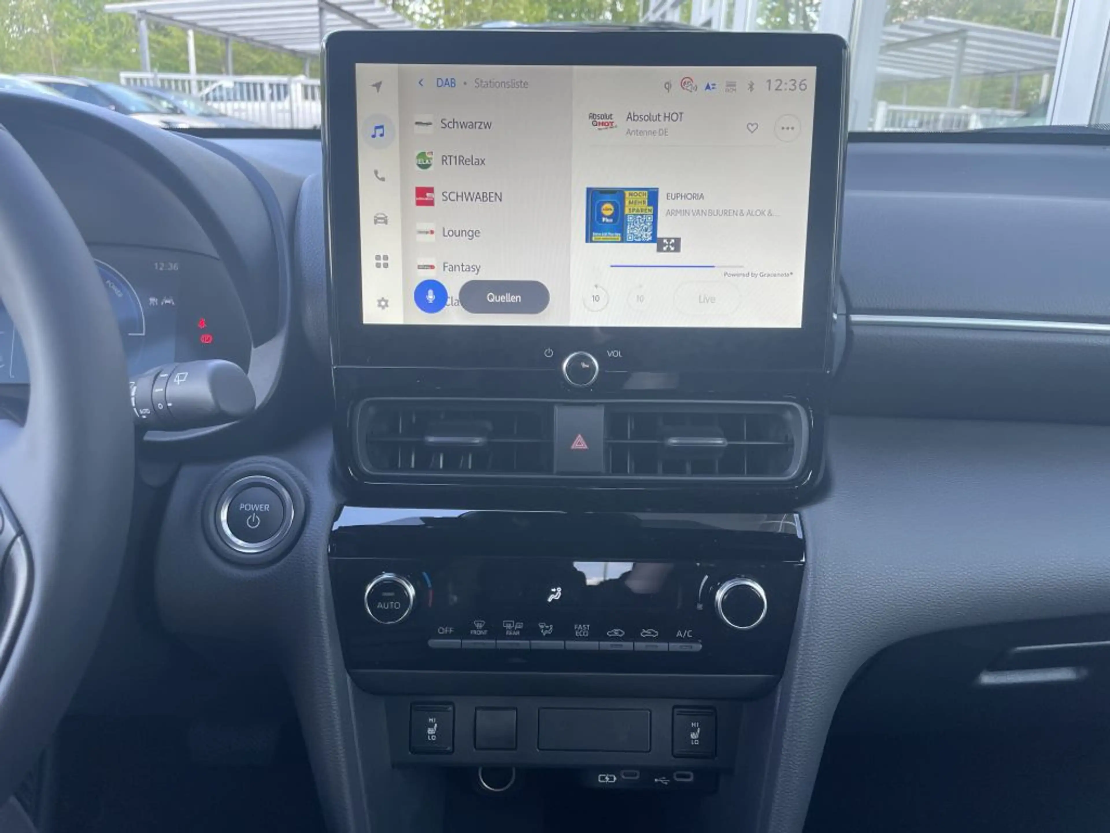 Toyota Yaris Cross Hybrid 130 1.5 VVT-i Teamplayer*Winter-Paket* — photo 12