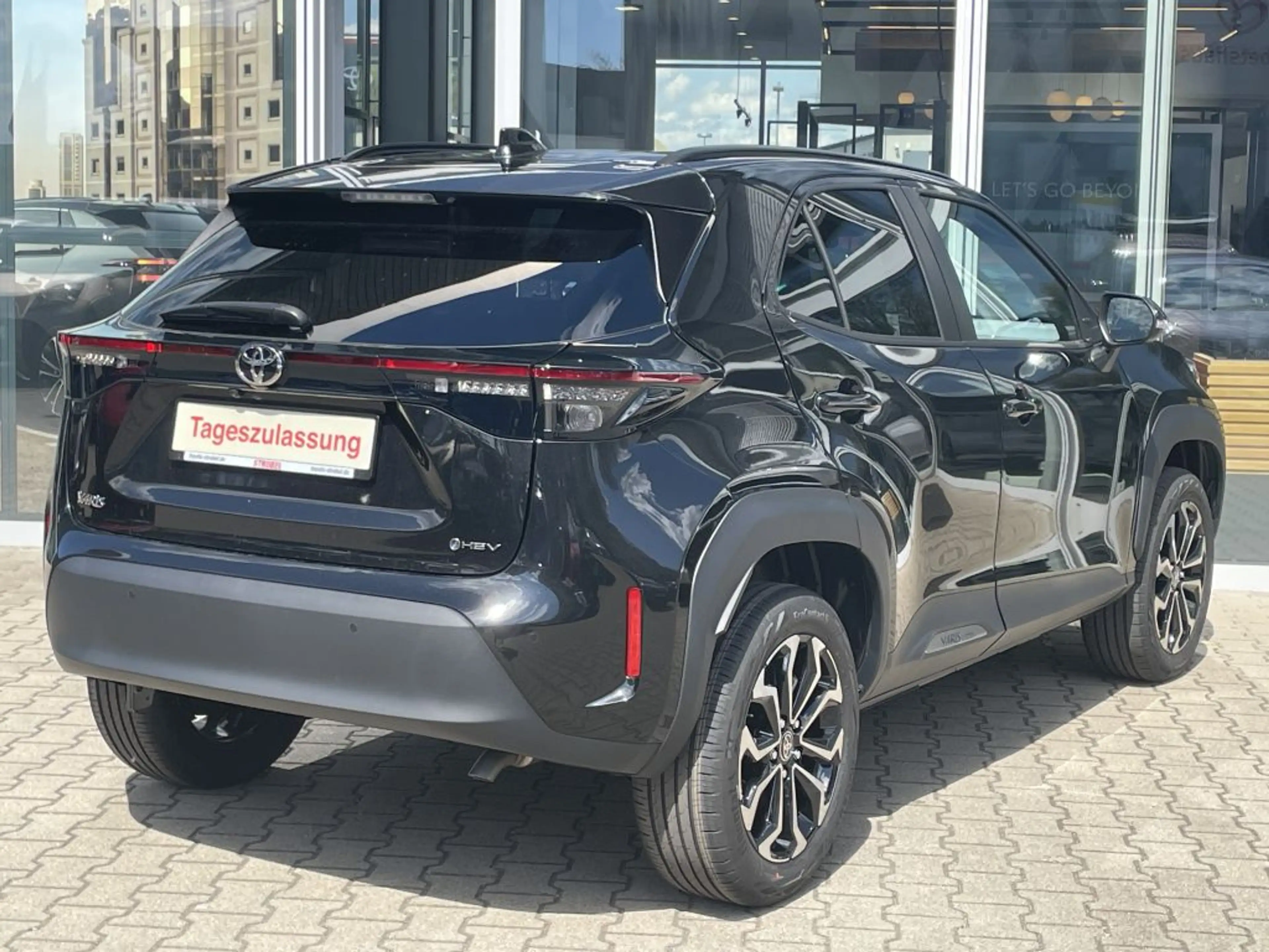 Toyota Yaris Cross Hybrid 130 1.5 VVT-i Teamplayer*Winter-Paket* — photo 5