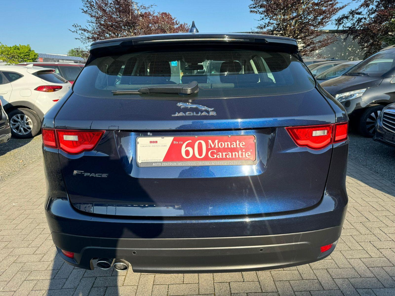 Jaguar F-Pace Pure AWD SHZ TEMPOMAT 1. Hand Scheckheft — photo 6