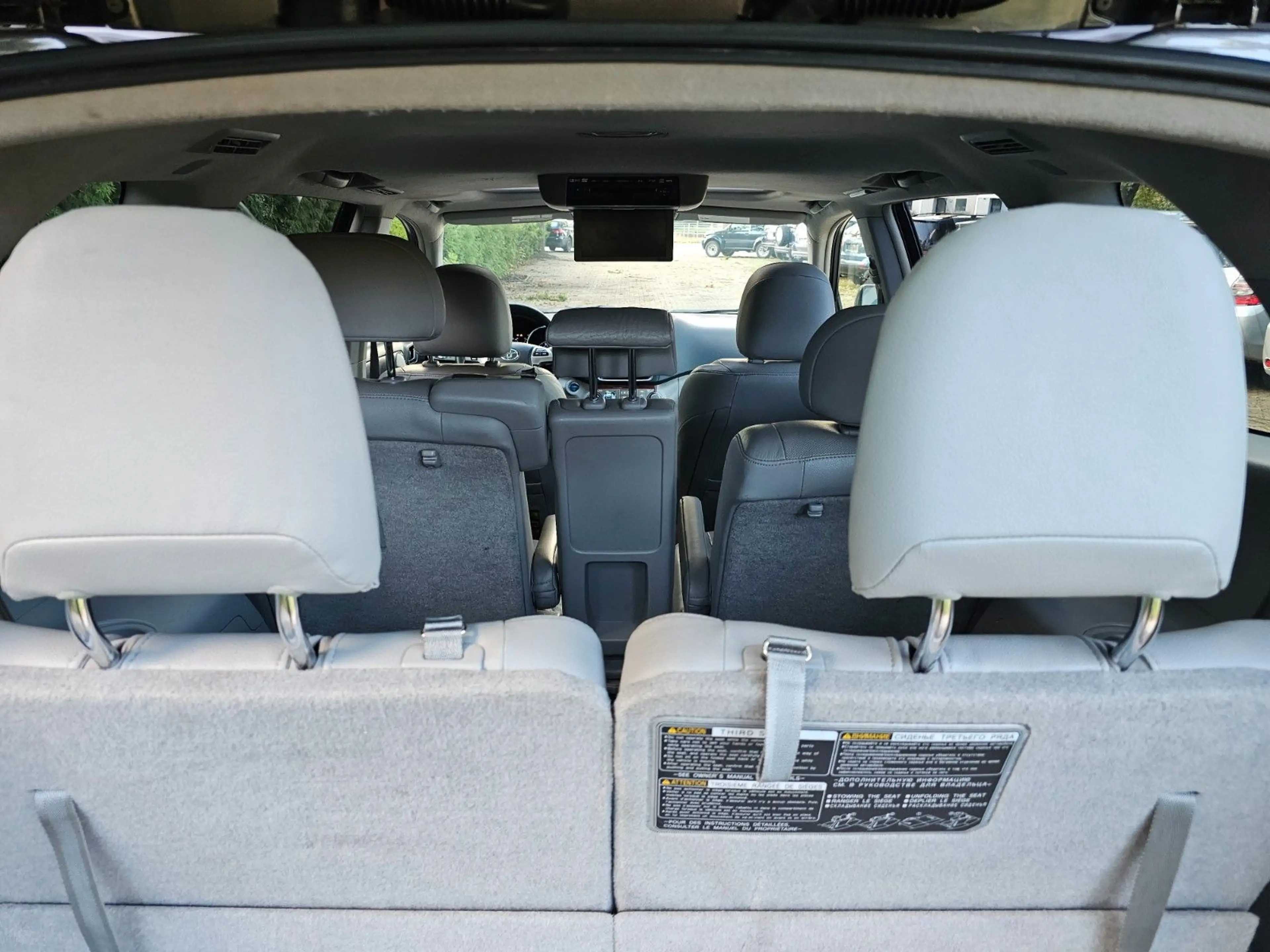 Toyota Highlander Hybrid Klima Navi Kamera 6 Sitzer — photo 13