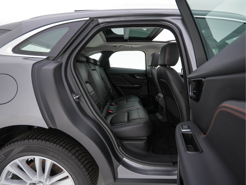 Jaguar F-Pace 2.0 Portfolio AWD 20d Aut. *PANO | LEATHER | XENON — photo 12