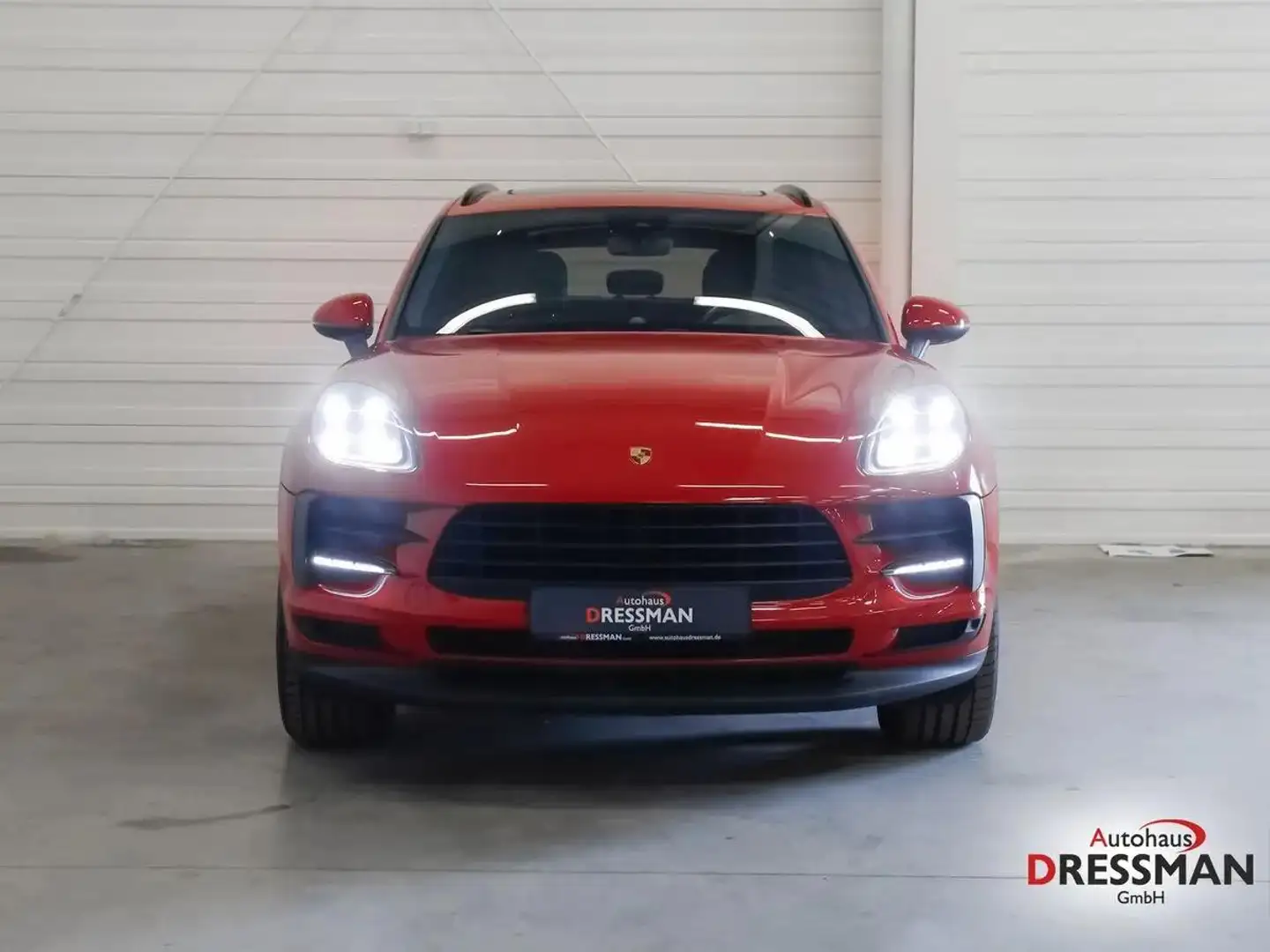 Porsche Macan 2.0 DT. FZG. PANO LUFT BOSE NAVI KAMERA Roşu - 2