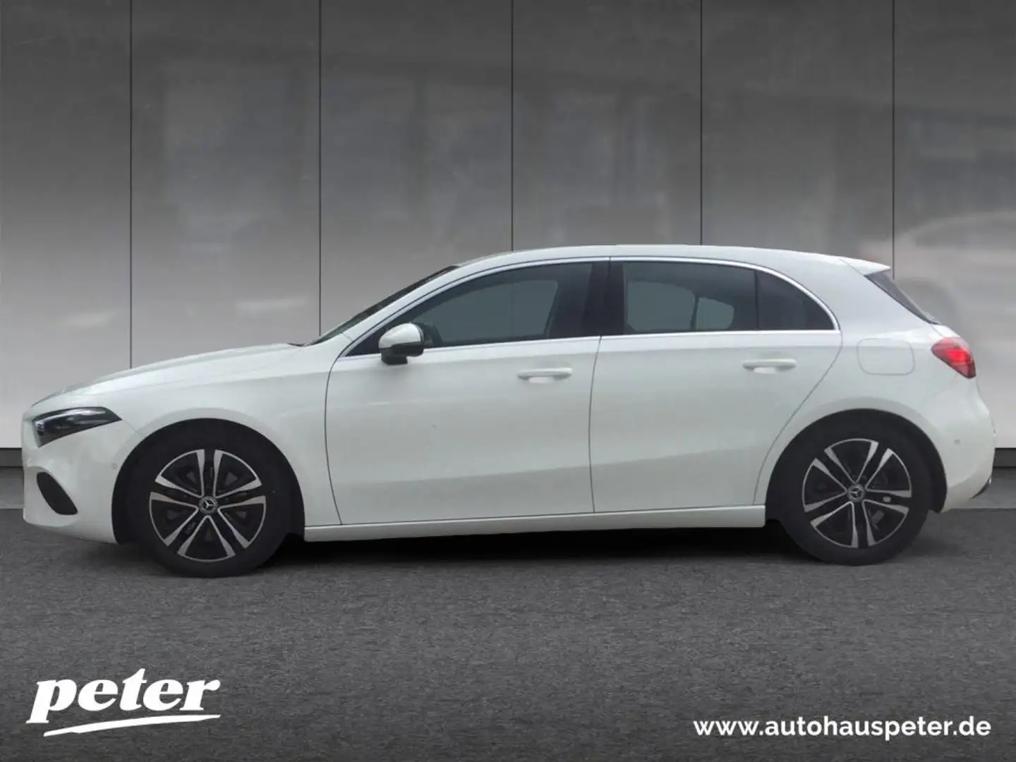 Mercedes-Benz A 220 4MATIC  Progressive, AHV Weiß - 2