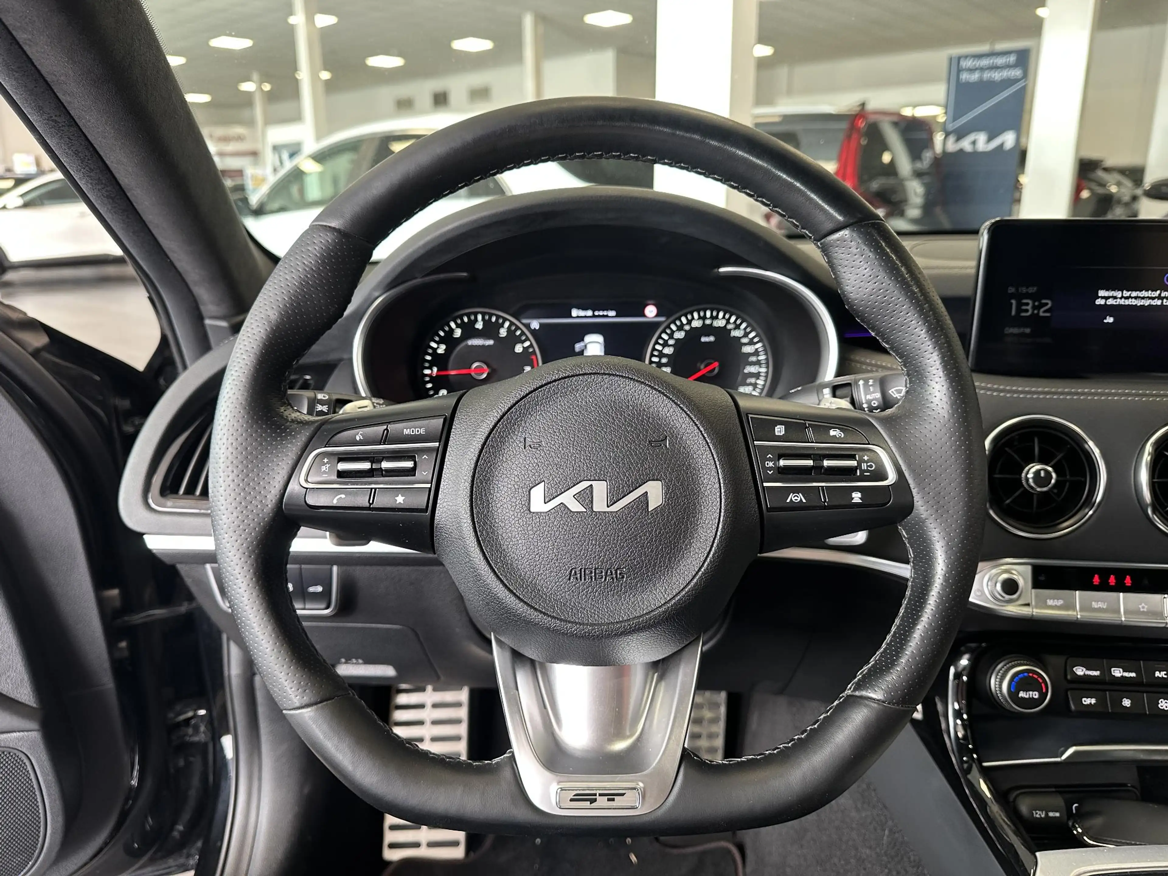 Kia Stinger 3.3 Twin Turbo V6 AWD GT PRO Nieuwste model, 370PK — photo 15