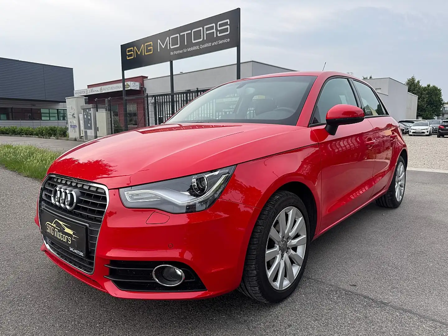 Audi A1 SB 1,6 TDI Ambition Rood - 1