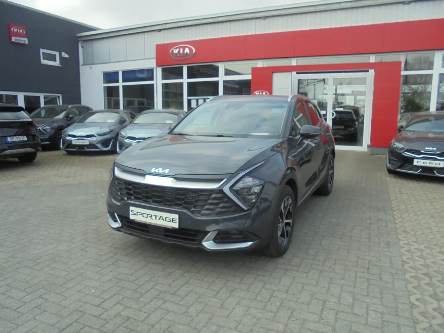 Kia Sportage Ultimate Edition 1.6 T-GDI 48V DCT 2WD Leder-Paket Grau - 2