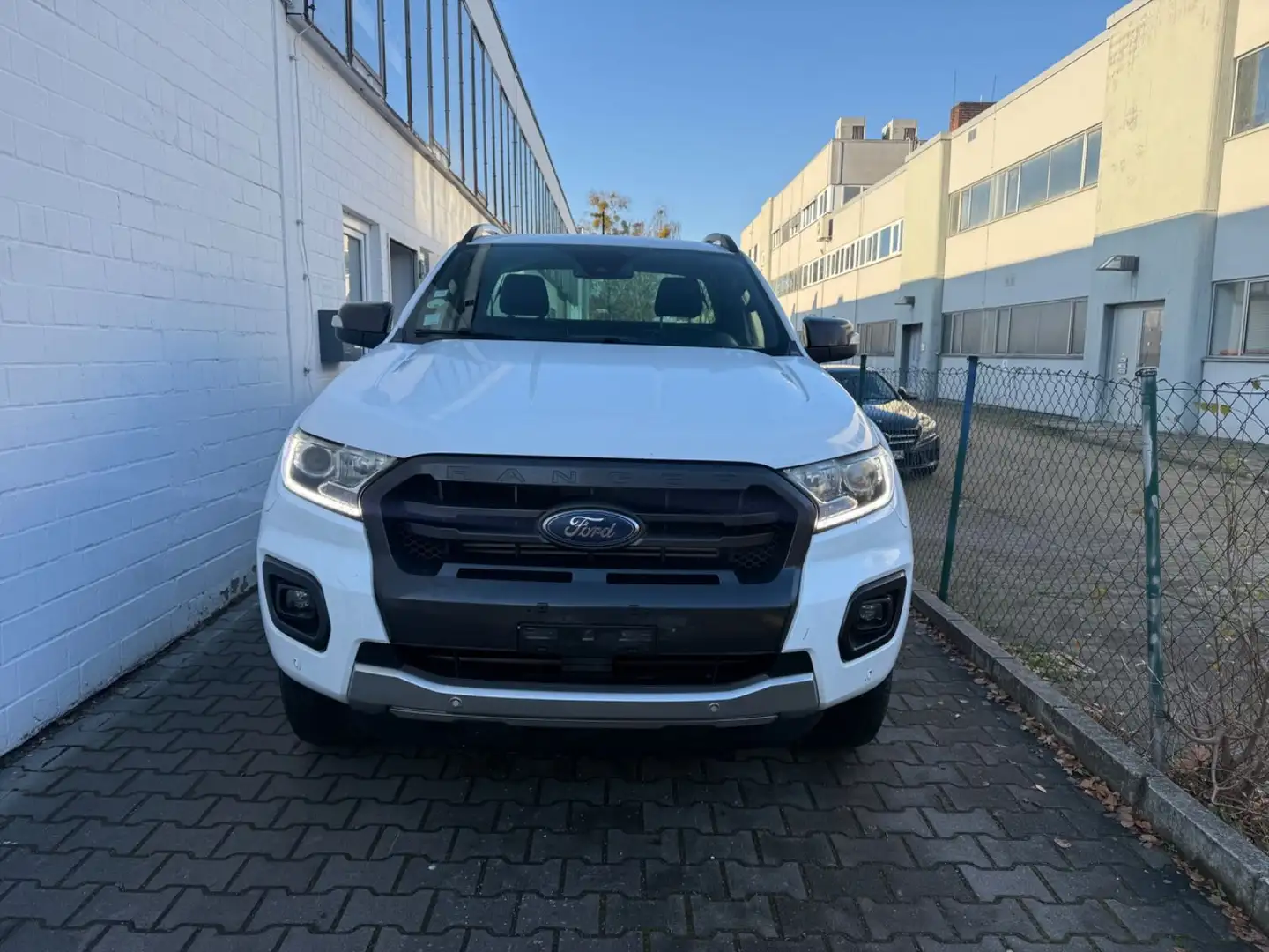 Ford Ranger Wildtrak Extrakabine 4x4 Weiß - 2