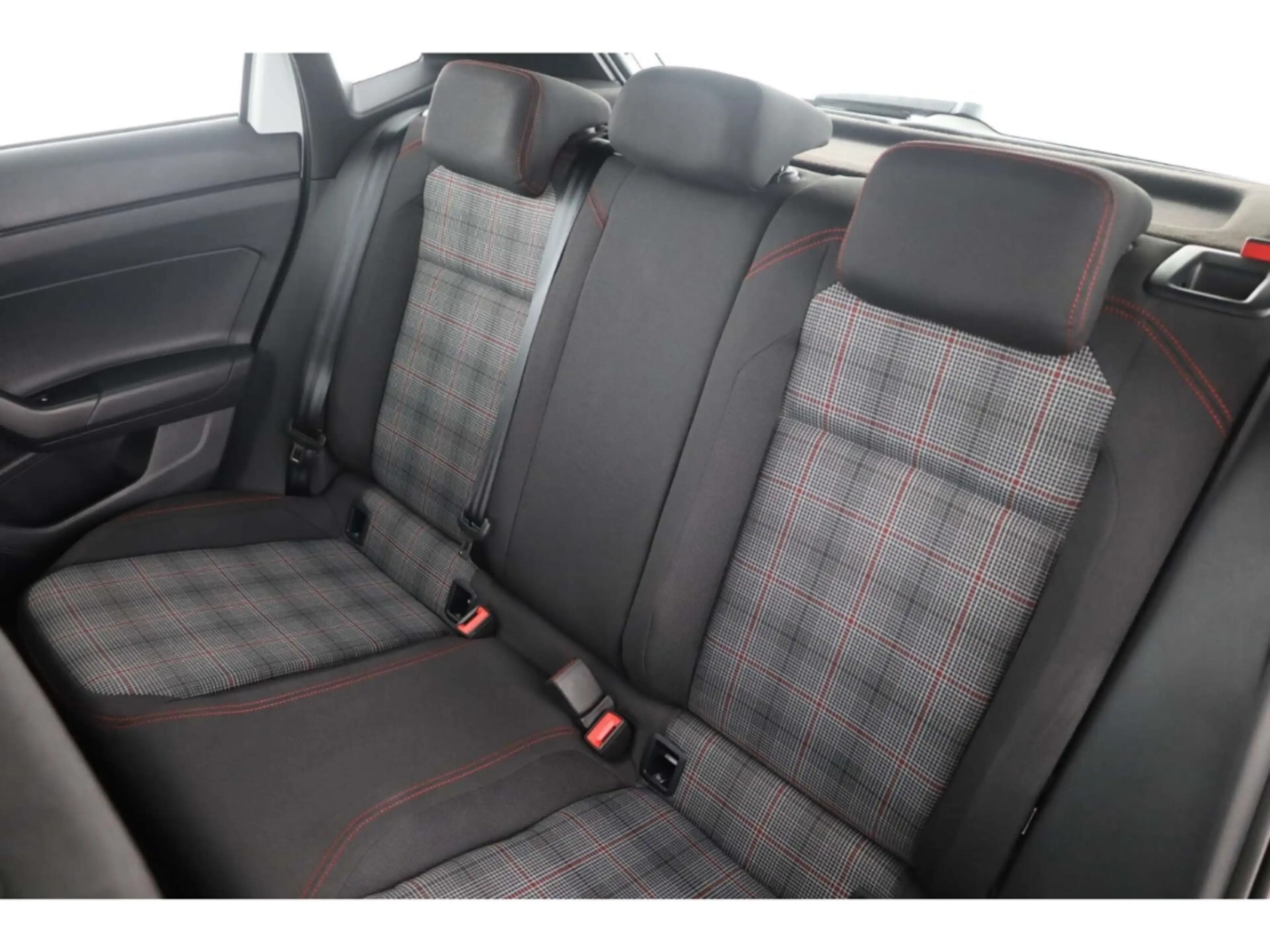 Volkswagen Polo GTI 2.0 TSI OPF — photo 13