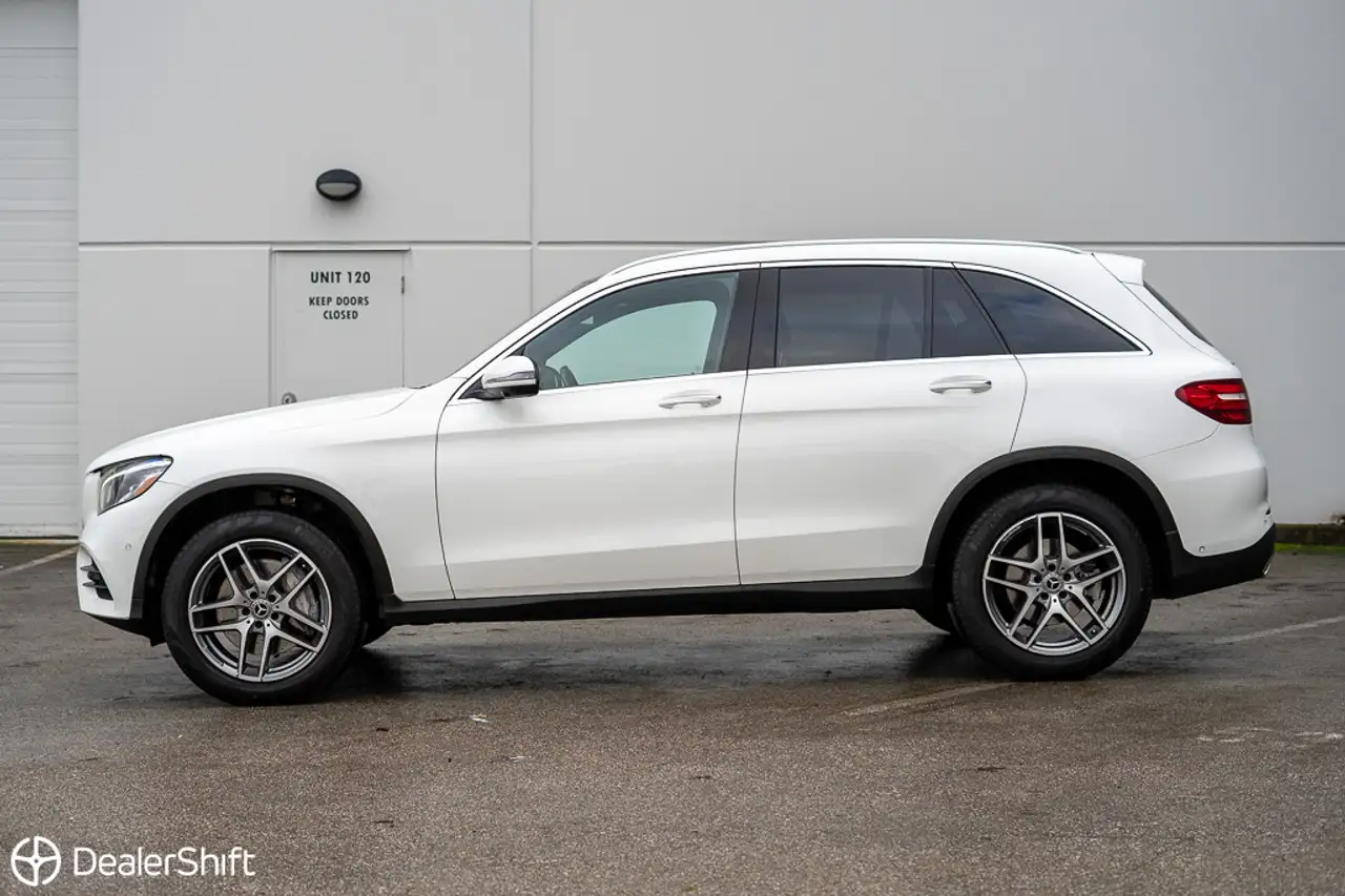 Mercedes-Benz GLC снимка Mercedes-Benz GLC