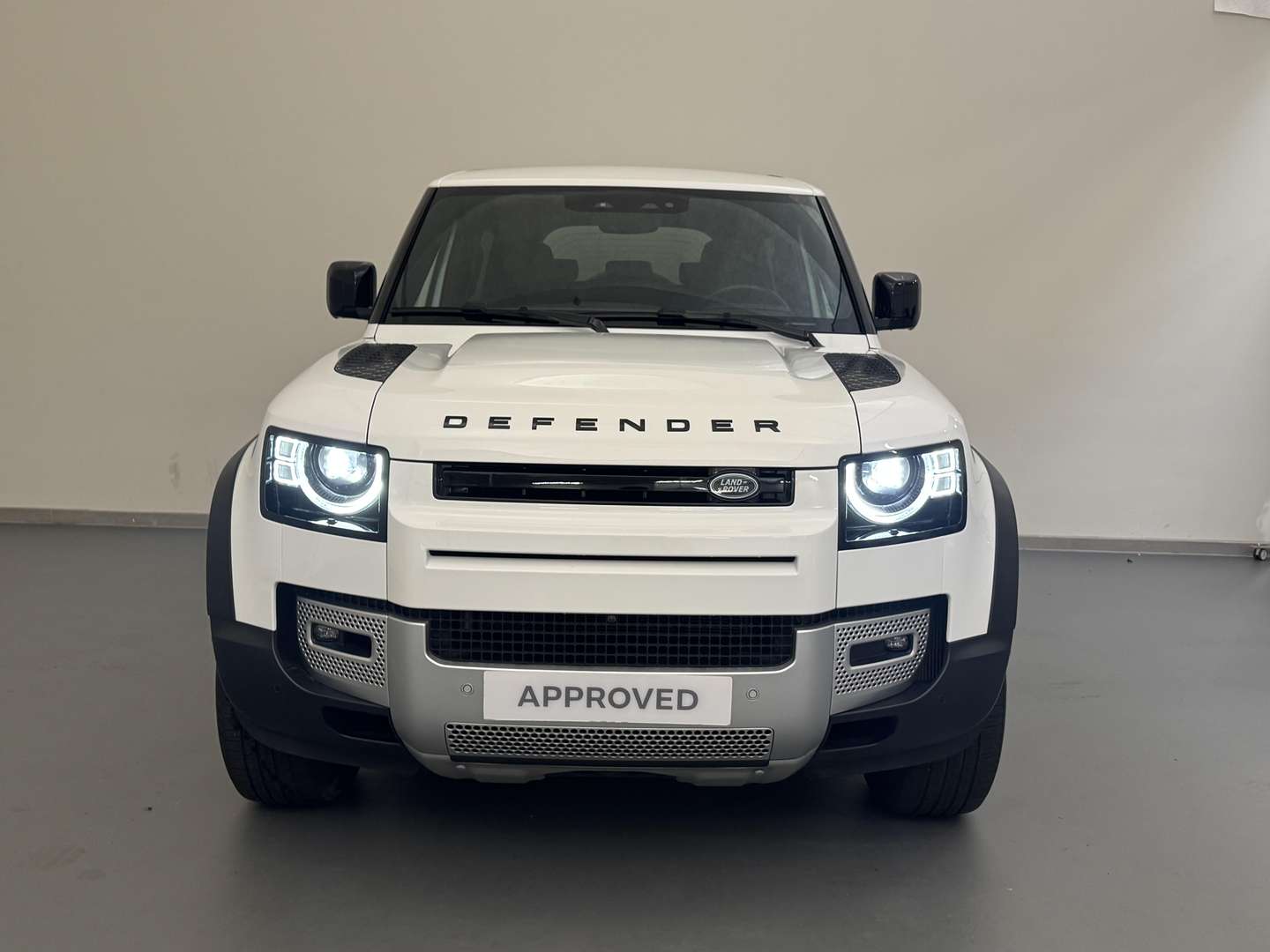 Land Rover Defender 3.0D SE D300 - - Joinsteer - #5