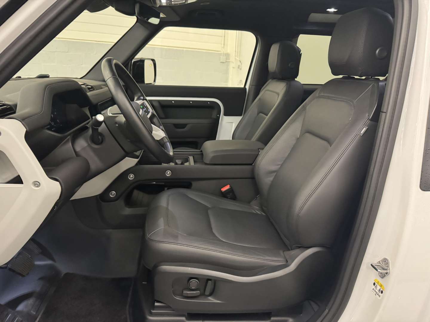 Land Rover Defender 3.0D SE D300 - - Joinsteer - #2