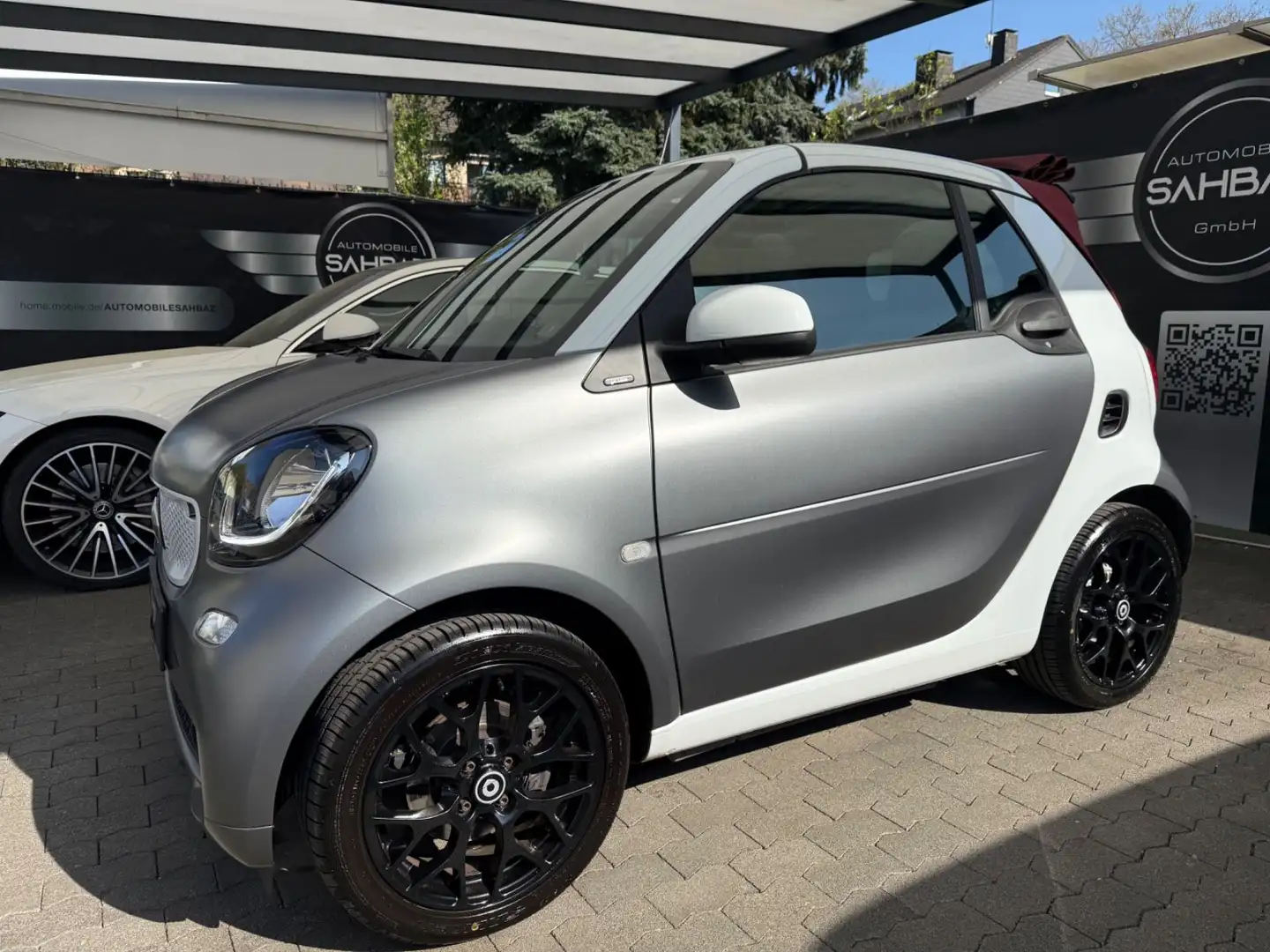 smart forTwo fortwo cabrio*NAVI*LEDER*SHZ Weiß - 2