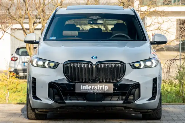 BMW X5 X5 view 2