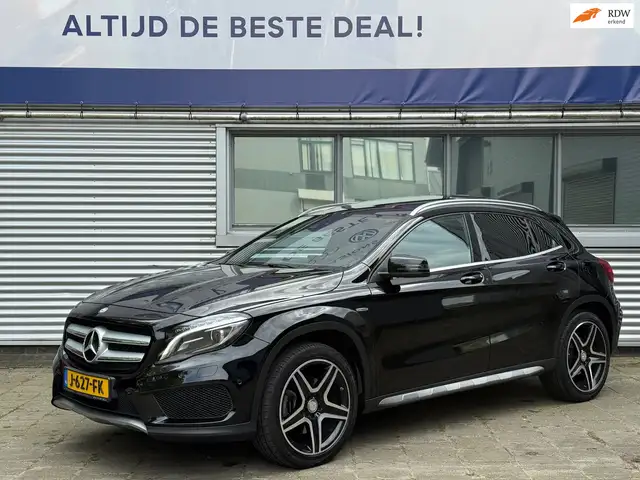Mercedes-Benz GLA 250 4Matic Ambition AMG l Pano l Camera l Cruise l Nav