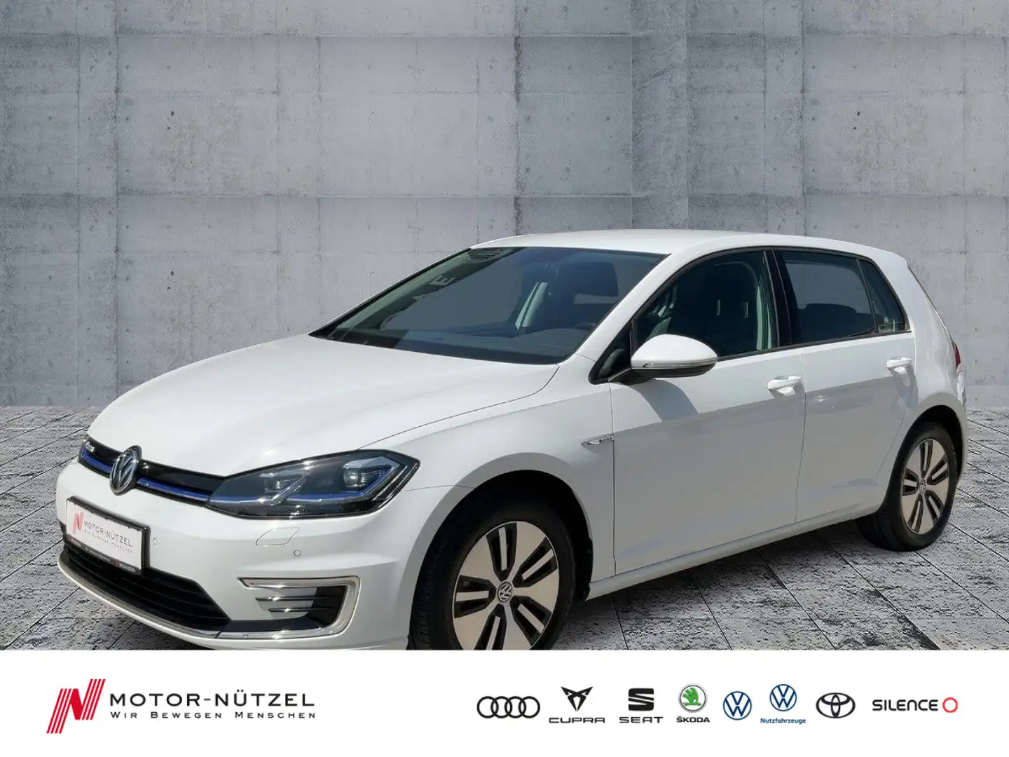 Volkswagen Golf VII e-Golf LED+NAVI-PRO+DAB+ACC+SHZ *12tkm* Fehér - 1