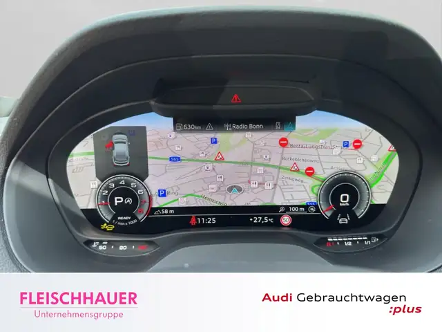 Audi Q2 view 12