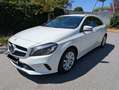 Mercedes-Benz A 180 A 180 d Aut. Weiß - thumbnail 3