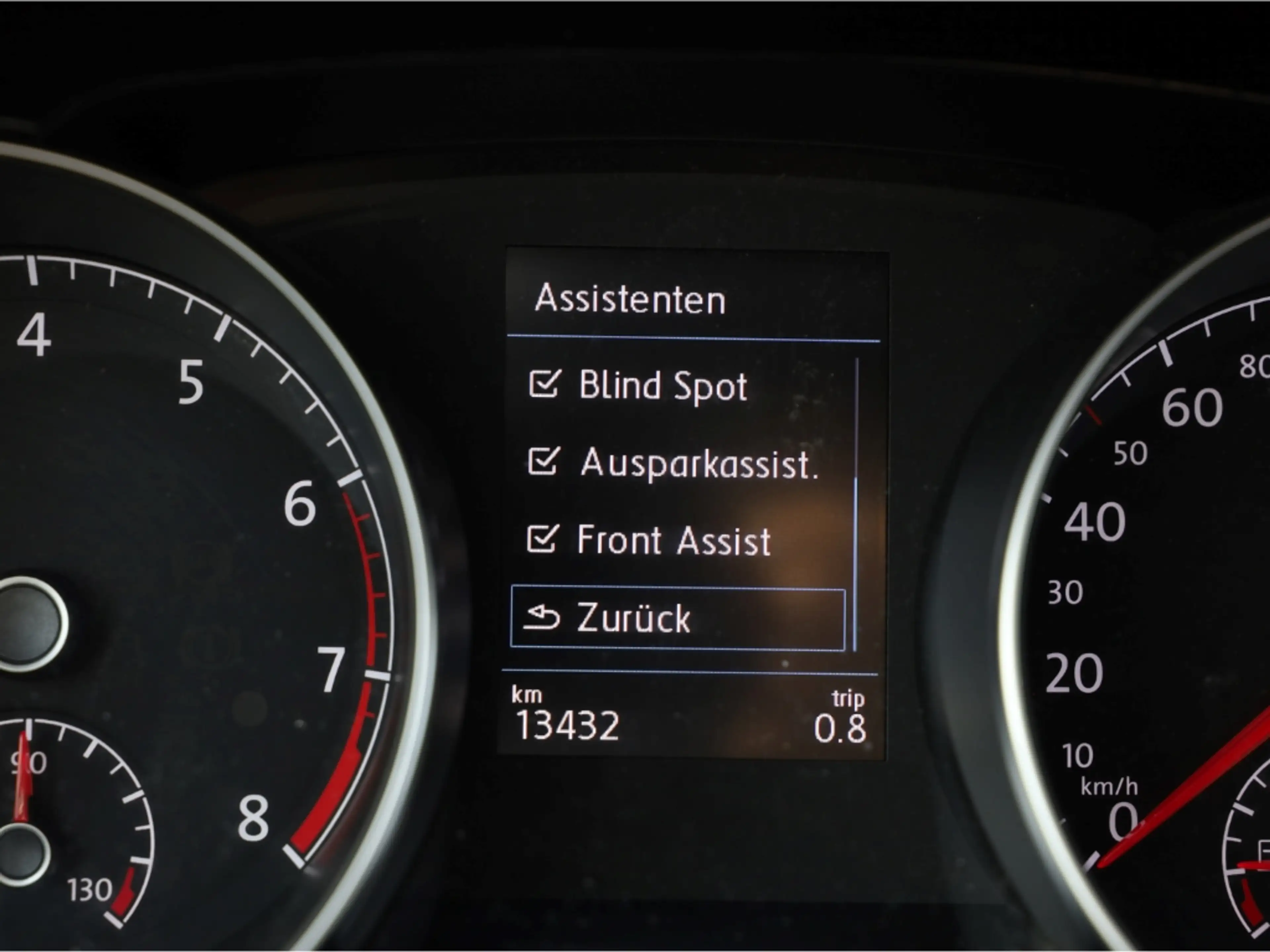 Volkswagen Golf Sportsvan HIGHLINE 1.5 TSI NAVI LED DYN.LIGHT ACC ALARM — photo 13