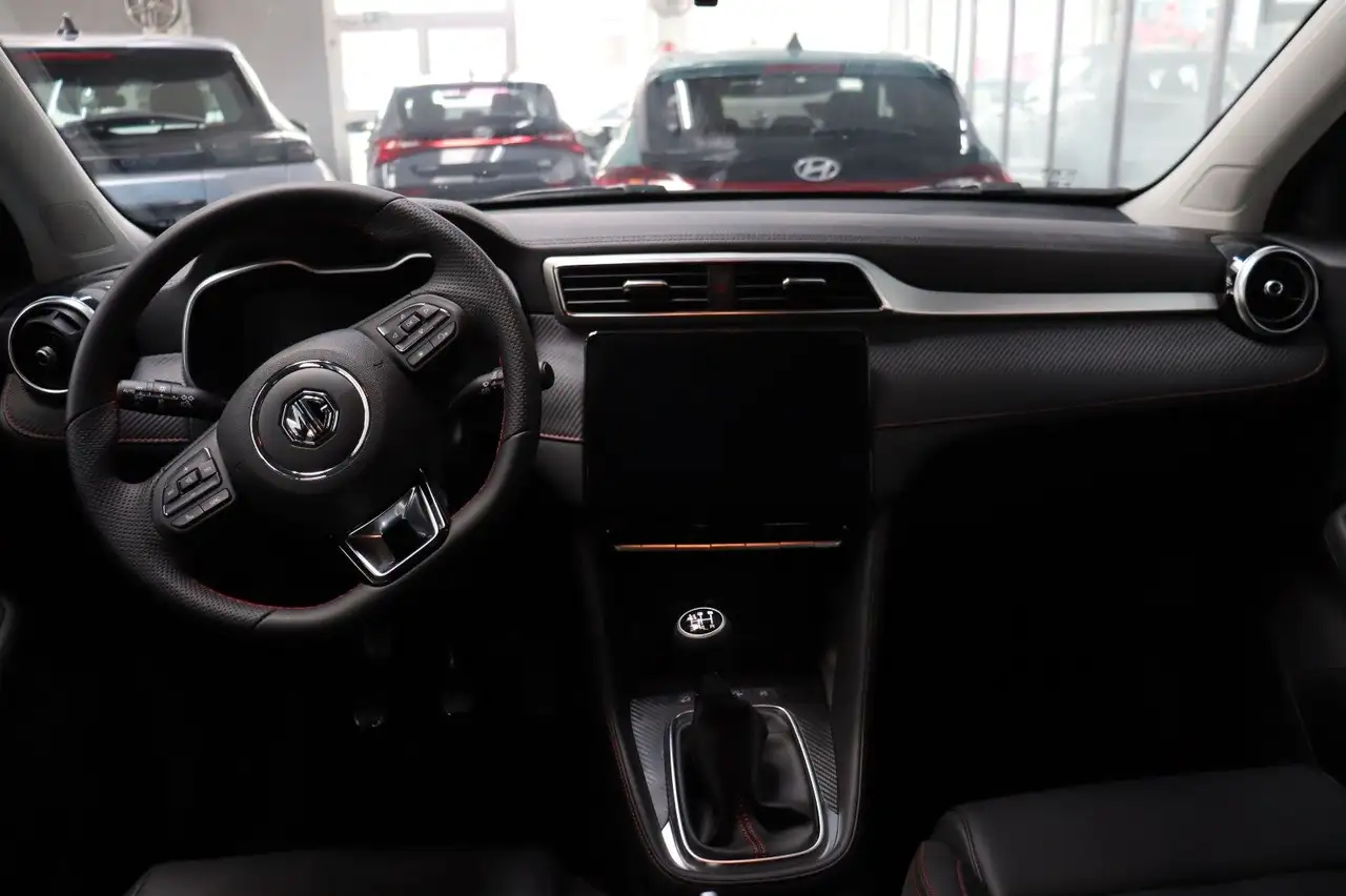 MG ZS 1.5 Luxury Leder SHZ Navi 360° Virtual SOFORT 7