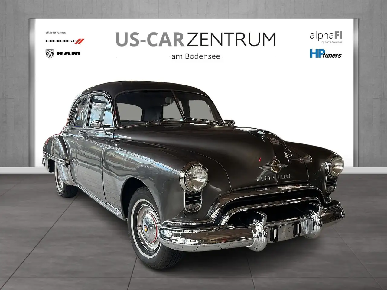 Oldsmobile Eighty-Eight 88 4-Door 303cui Rocket, foto 5