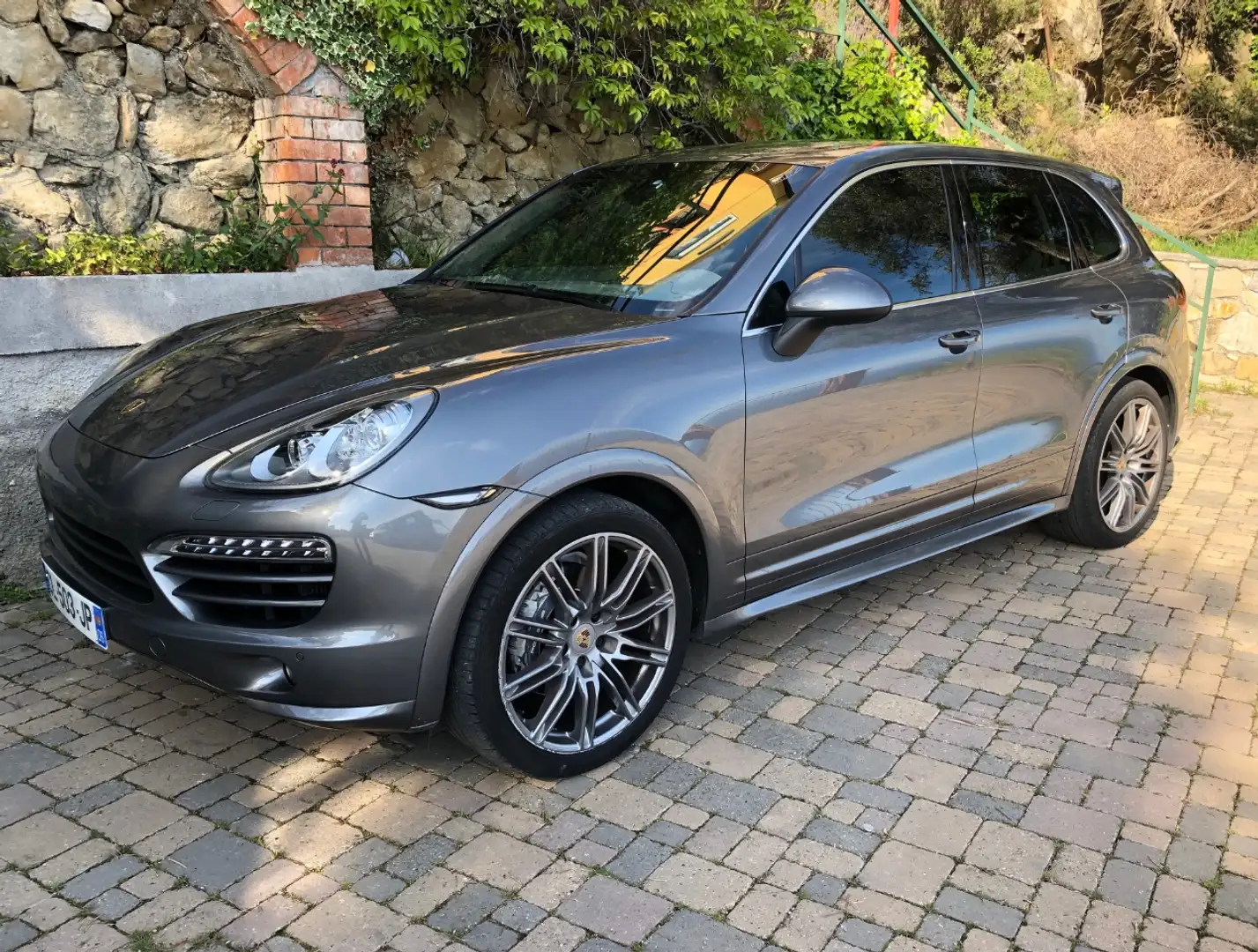 Porsche Cayenne 3.0D V6 Tiptronic S ***VENDU*** Gris - 1