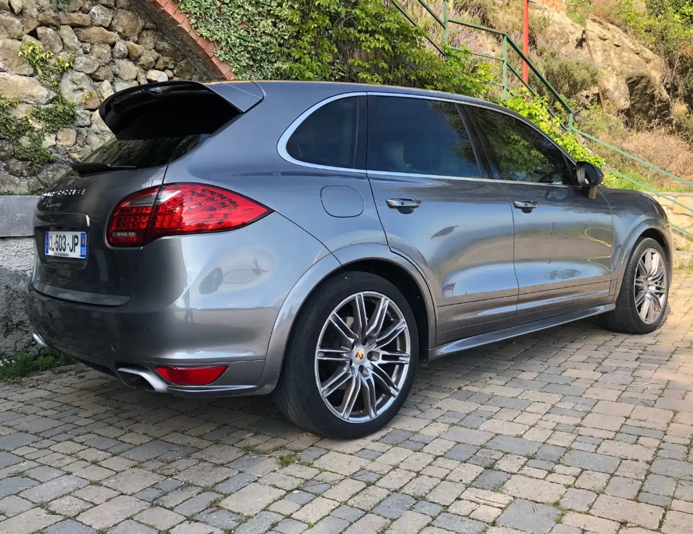 Porsche Cayenne 3.0D V6 Tiptronic S ***VENDU*** Gris - 2