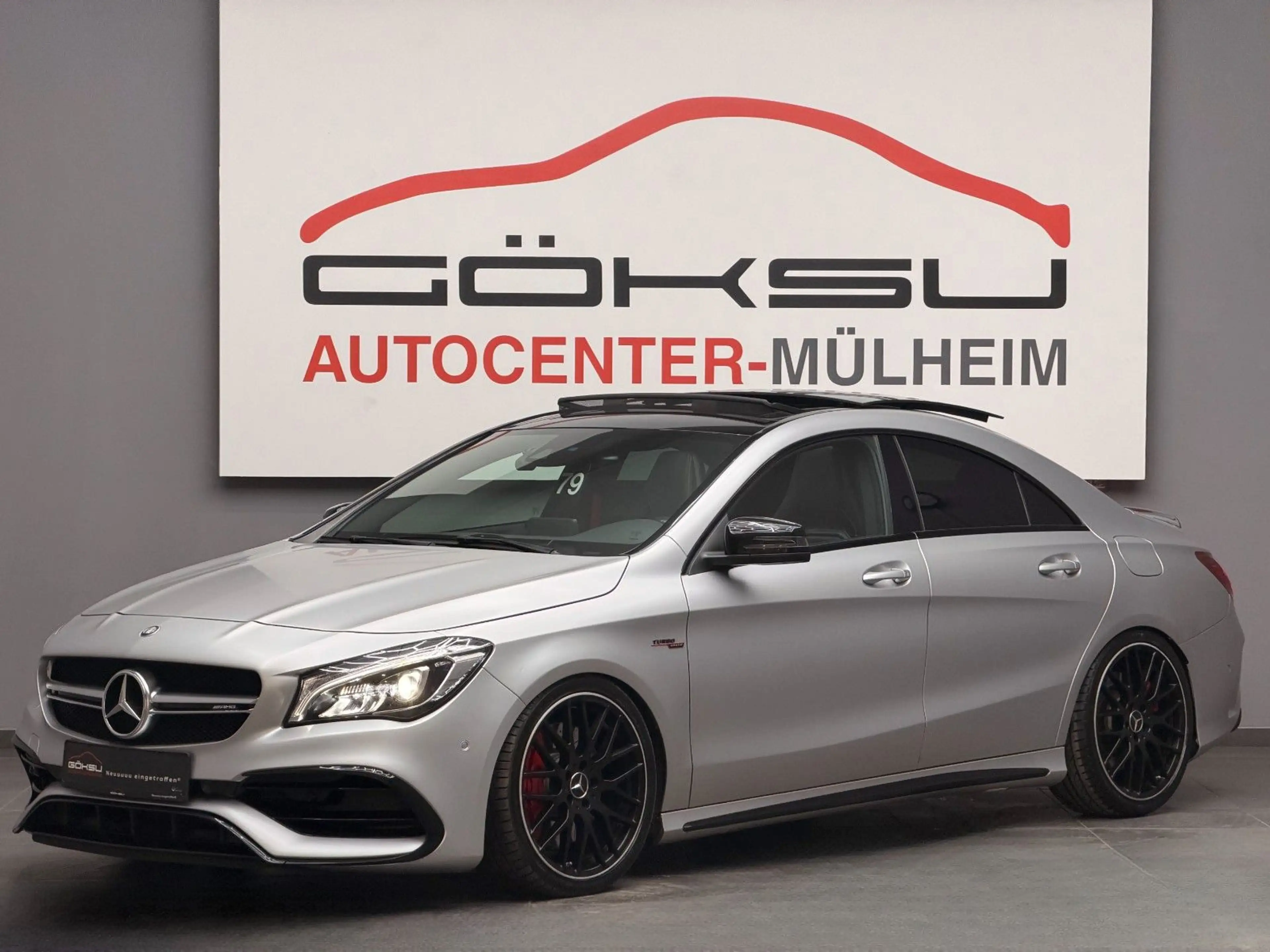 Mercedes-Benz CLA 45 AMG 4M *Pano*Night*Kamera*H&K*Perf.Sitze*