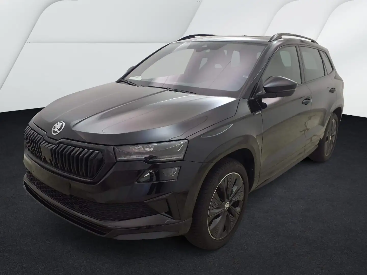Skoda Karoq 2.0 SPORTLINE 4X4 PANO AHK CAM LM18 NAVI Schwarz - 2