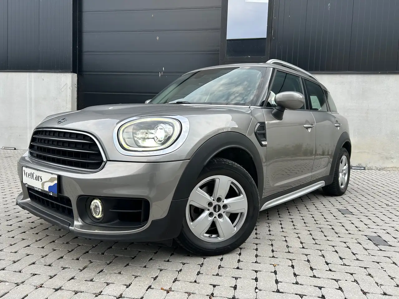 MINI One Countryman