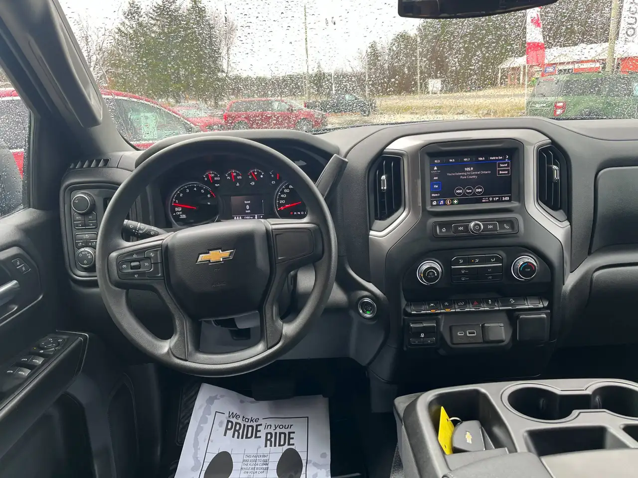 Chevrolet Silverado 1500 снимка Chevrolet Silverado 1500