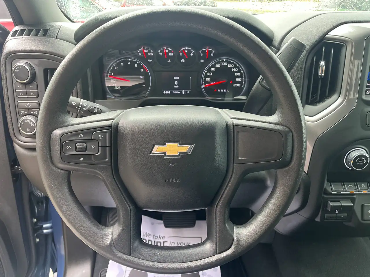 Chevrolet Silverado 1500 снимка Chevrolet Silverado 1500