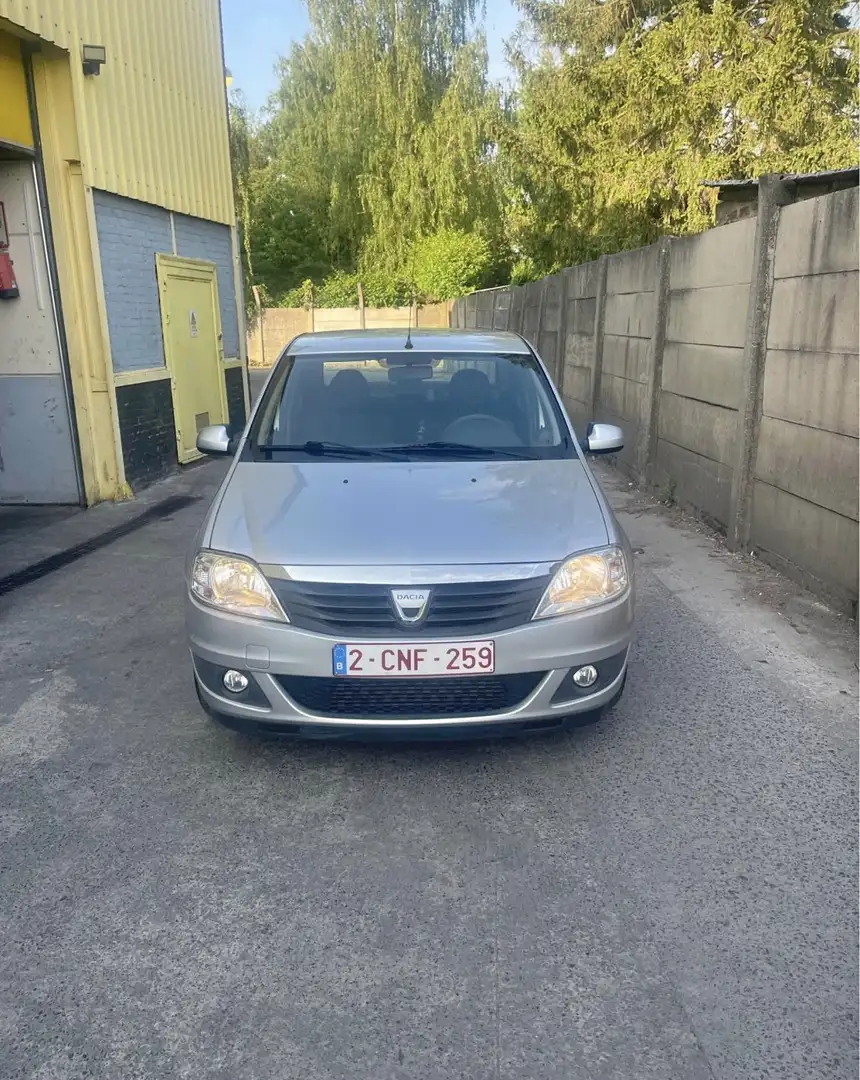 Dacia Logan 1.5 dCi Laureate - 1
