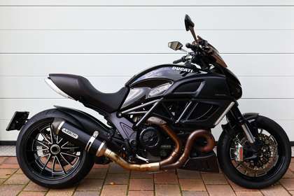 Ducati Diavel 1200 ABS Black Arrow
