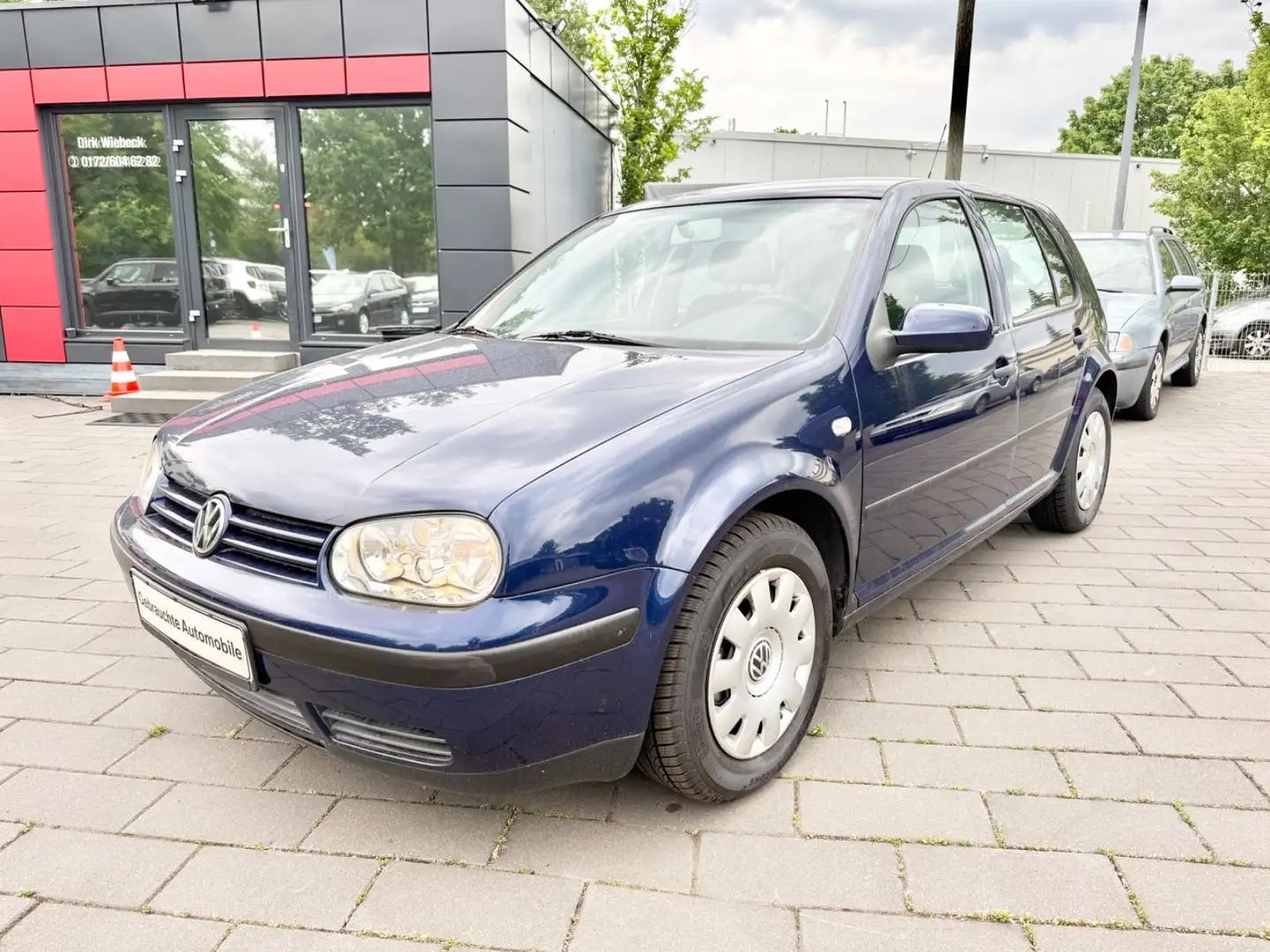 Volkswagen Golf 1.6 Comfortline Blauw - 1