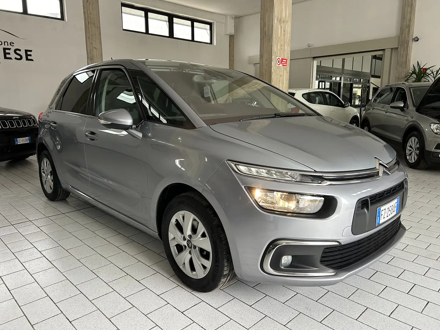 Citroen C4 SpaceTourer C4 Spacetourer 1.5 bluehdi Feel EAT8 - 1