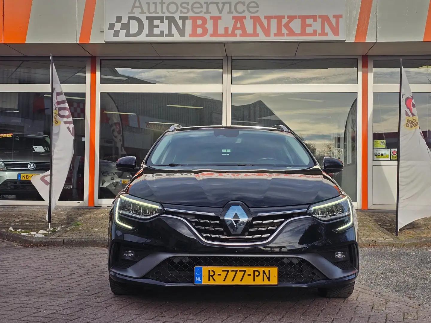 Renault Megane Estate 1.3 TCe 160 R.S. Line Sport Automaat BJ.202 Noir - 2