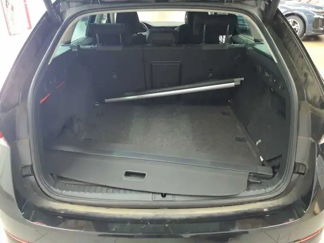 Skoda Octavia view 15