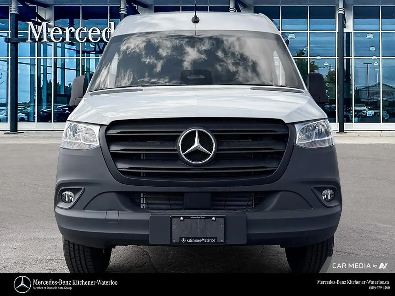 Mercedes-Benz Sprinter снимка Mercedes-Benz Sprinter